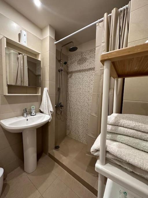 Thyme, 2 Brs Apt, 5mins Nafplio, 10 Mins Daire Anabolu